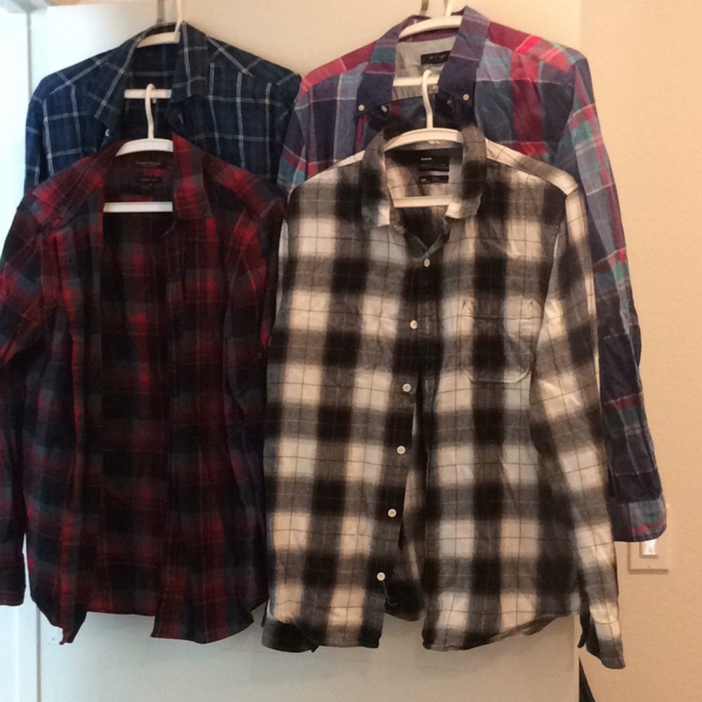 4 Button down Men’s shirt